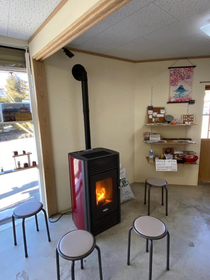 Guesthouse Arakura Fujiyoshida Zewnętrze zdjęcie